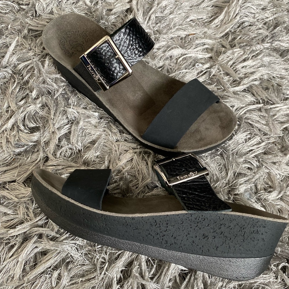 Gently Used Fantasy Sandals Black Wedge Womens Size 39 or 8 ARTEMIS
